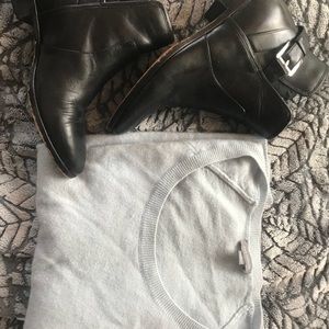 Ann Taylor Cashmere Sweater 💙